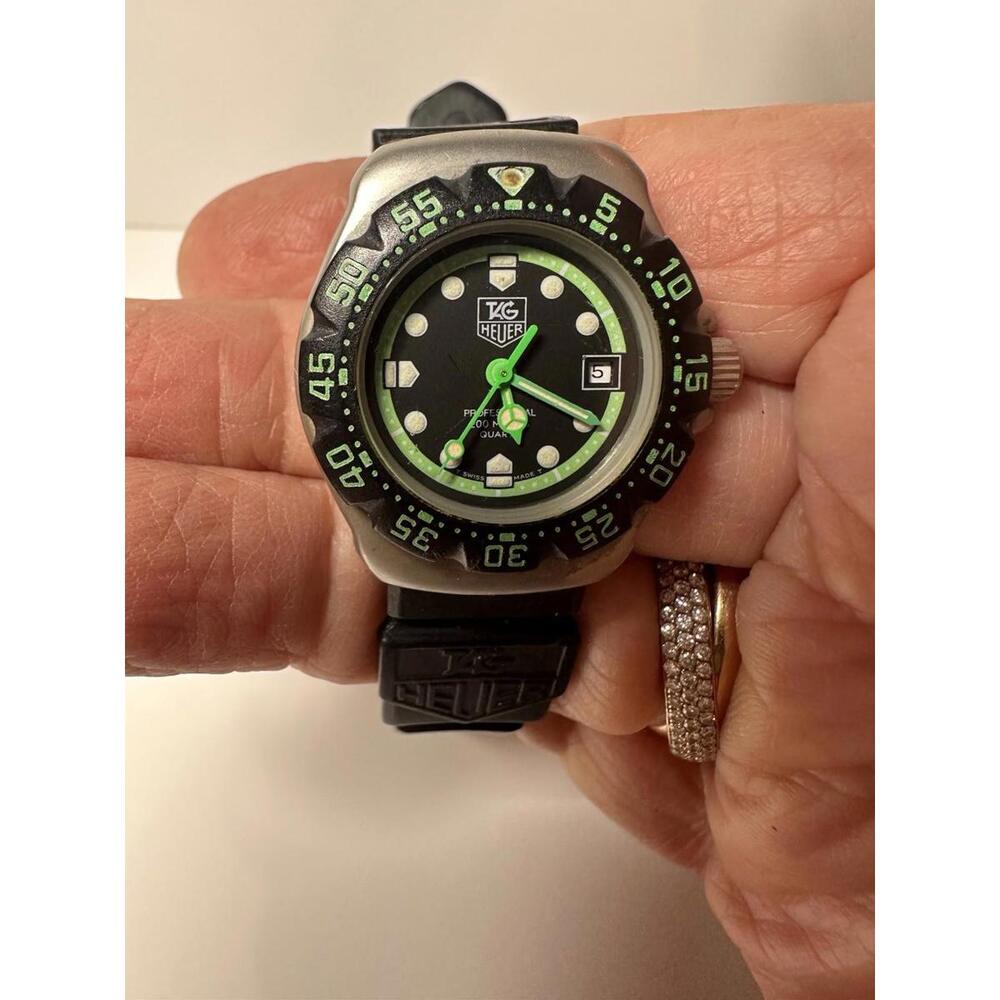 TAG Heuer Formula 1 Green & Black 28mm 375.508 Black Working Original Strap